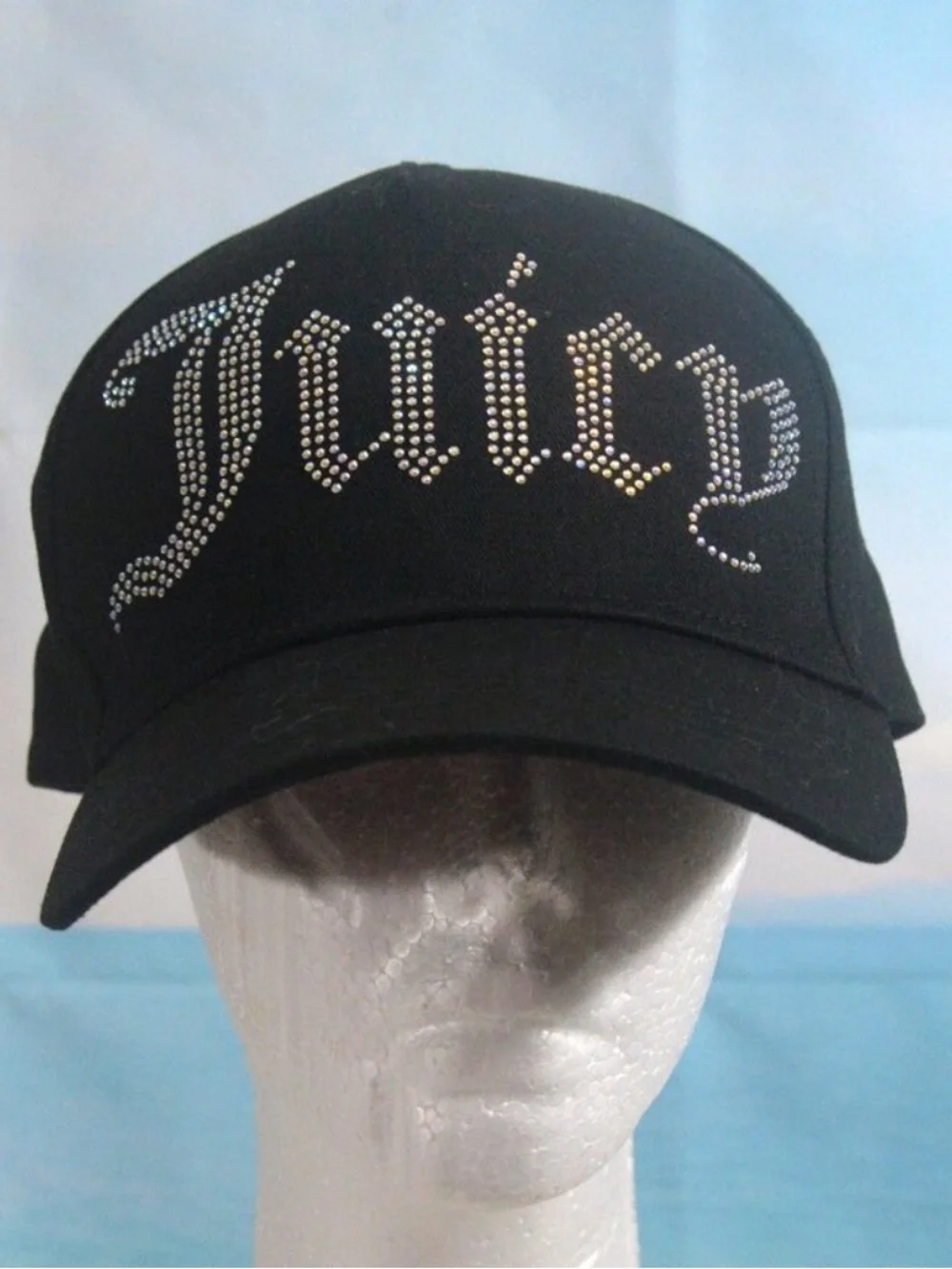JUICY COUTURE BLACK RHINESTONE LOGO CAP